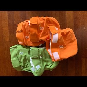 Bundle of 5 g diapers NEW